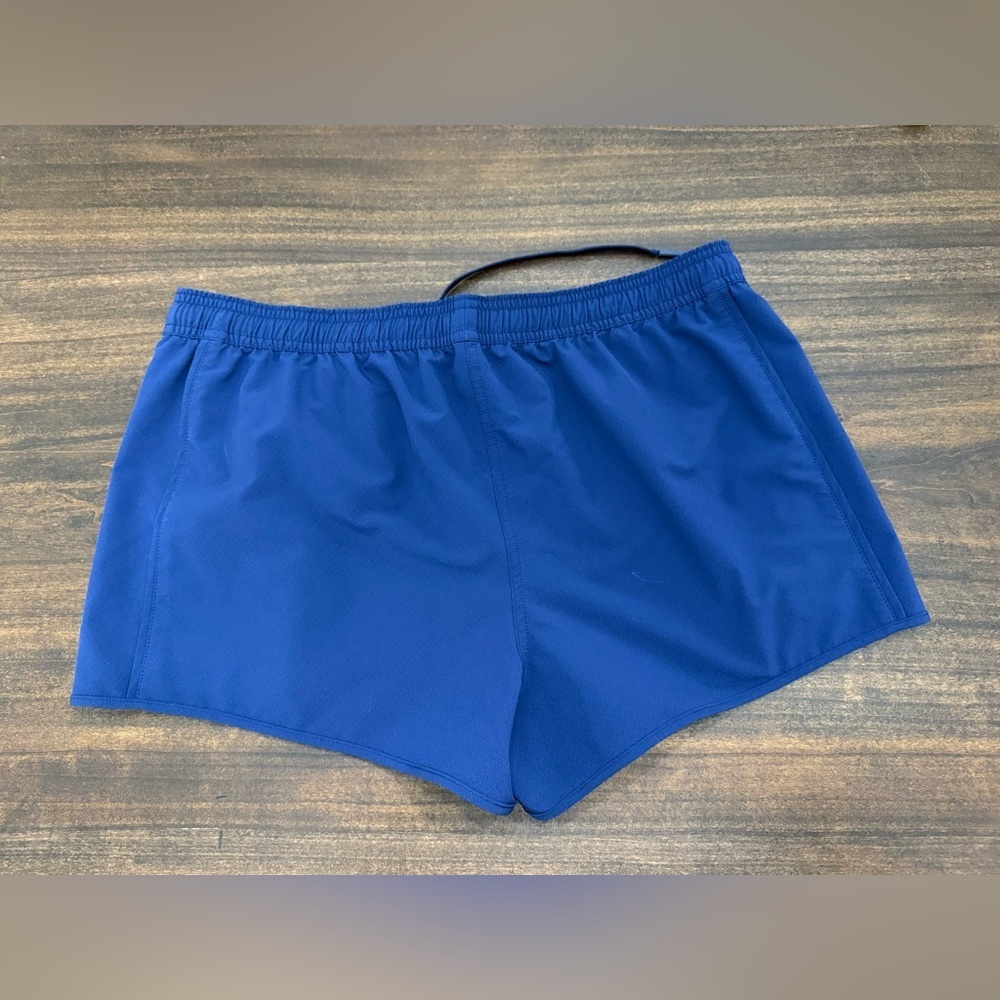 Vineyard Vines Dark Blue sports short - Picture 5 of 5